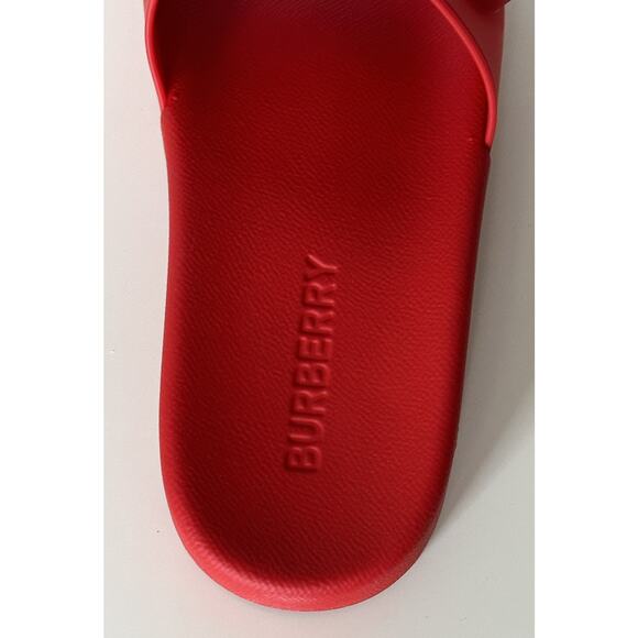 NIB $420 Burberry Eyelet Men’s Furley Bright Red Slide Sandals 9 US (42) 8053156 main image 8